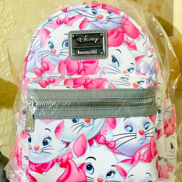 Loungefly Handbags - Marie Disney Loungefly ❤️RARE.